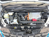 親切・丁寧な専門メカニックスタッフが応対!・車検・点検整備・事故等の修理などアフターサービスも安心。お車のカスタマイズもネクステージのサービススタッフまでご相談ください!