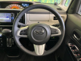 【純正革巻きステアリング】上質な革を使用することで、手にしっかり馴染みとても運転しやすいハンドルです♪