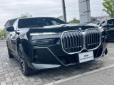 オートマチックドア!アップルカープレイ!パドルシフト!フロントマッサージ機能!ウッドパネル!アンビエントライト!SOSコール!