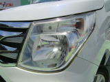 ヘッドライトはLEDランプです。LEDランプは従来のハロゲンランプと比べて、長寿命・省電力、そしてとても明るいのです!