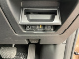 純正ETC付きで、高速道路利用時にとても便利です。