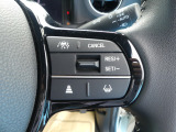 Honda SENSING(安全運転支援システム)装着車です。先進技術でお客様のドライブを様々なシーンでサポートいたします。