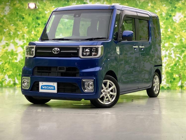 トヨタ ピクシスメガ 
