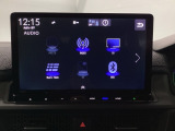 ホンダギャザーズメモリーナビ、フルセグ、DVD、CD再生にbluetoothのオーディオ機能が充実しています。