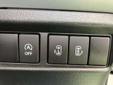 後席スライドドアは、両側電動になっていて、運転席からも操作が可能となっています。