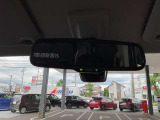 【キーパーコーティング】本当にツヤが良くなって、約束どおりに効果が持続する稀有なカーコーティングを用意しました。コーティングした後は、お好きな時に洗っていただくだけで、ずっとキレイが続きます。