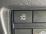 【パワースライドドア】スマートキーや運転席のスイッチでスライドドアの開閉が可能♪電動だから力を入れてドアを開ける必要が無く、小さいお子様でも、重い荷物を持っている時もラクに開け閉めできます♪