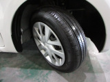 155/65R14インチ。