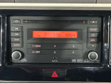 CD一体電子チューナーラジオが装備されております。お好きな音楽を聴きながら快適にドライブができます。