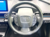 【純正革巻きステアリング】上質な革を使用することで、手にしっかり馴染みとても運転しやすいハンドルです♪