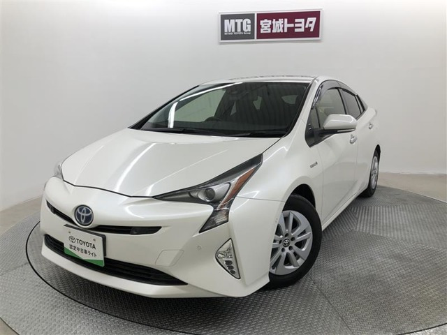 プリウス 1.8 S セーフティ プラス