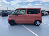 当店の物件をご覧いただきありがとうございます。当社の在庫は全車、安心のディーラー保証付きです。外装・内装は展示前に当店スタッフがキレイに仕上げております。当店自慢の車両をぜひご覧ください。