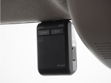 ◆ドライブレコーダー◆映像・音声などを記録する自動車用の装置です。 もしもの事故の際の記録はもちろん、旅行の際の思い出としてドライブの映像を楽しむことができます。