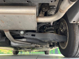 お車を安心してお乗りいただく為には、足回りの定期点検が欠かせません。サービスサポート(有償保証)では無料点検もご提供しており、安心のカーライフをお過ごしいただけるサポート体制が整っています。