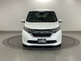 LEDヘッドライトを装備しています。LEDヘッドライトはとても明るく、雨の日や夜間走行も安全・安心です。