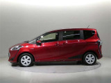 この車両は「まるまるクリン・車両検査証明書付・ロングラン保証付」の3つの安心がセットになった「トヨタ認定中古車」です