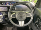 【ステアリングスイッチ】運転中、前方から目線をそらすことなく、オーディオ等の操作が可能な便利機能!安心&快適なドライブを演出してくれます♪