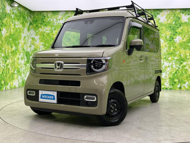 N-VAN +スタイル ファン ターボ  4WD 