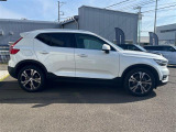 XC40 B4 AWD インスクリプション 4WD 