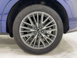 日本全国ご納車致します。陸送会社のプロフェッショナルが全国のご自宅前までしっかりと安全にお車をお持ち致します。