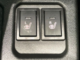 【シートヒーター】寒い日に重宝するシートヒーター!エアコンより早く温まってくれるので寒がりの人も安心ですね♪エアコンの温風は乾燥するから苦手、という方にもをおすすめです。