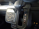 【CVT】無段変速機という意味です。 オートマミッションの中でも、ギヤによる変速をしないので、その分燃費が上がり経済的☆