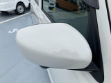 展示している中古車には保証をお付けしています。新車保証継承、OK保証、OK保証プレミアム、OK保証プラスなど年式やお車の状態によって保証内容が異なります。