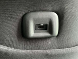 後部座席用USB充電ポートも付いています。