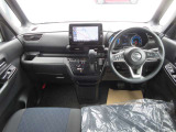 【車装ルームクリーニング済み】車内は綺麗にクリーニングしていますので、是非、お確かめください。