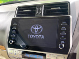 【メーカー純正ナビ】インテリアに溶け込むスタイリッシュな「専用設計」メーカーナビを装備♪視認性や操作性など基本性能にも優れ、より上質なカーライフをお楽しみいただけます。