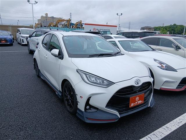 トヨタ ヤリス 