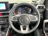 【レーダークルーズコントロール】高速道路での長距離走行が楽に!!自動で速度を保つクルーズコントロールが、衝突軽減システムと連携し、前方の車両を感知して車間を保つように速度調節してくれます!!