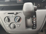 【運転席操作部】運転に役立つ機能ばかり!快適なドライブにしてくれること間違いなし!!