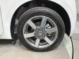 ご納車までの期間ですが、県内のお客様は1,2週間、県外のお客様は2,3週間ほどでご納車が可能となります。但し、お支払いや書類の状況によっては多少の前後もありますので、その際には何卒ご了承下さい。