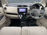 デイズの運転席周りの画像です。