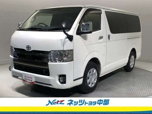 トヨタ ハイエースバン 