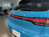 厳しいポルシェ認定中古車品質基準をクリアした車両のみを展示、販売しております。 納車後の保証内容もポルシェ認定中古車ならではの内容となっております。