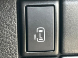 【パワースライドドア】スマートキーや運転席のスイッチでスライドドアの開閉が可能♪電動だから力を入れてドアを開ける必要が無く、小さいお子様でも、重い荷物を持っている時もラクに開け閉めできます♪