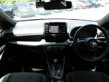 シンプルで見やすいデザイン、運転に集中できる快適な空間です。