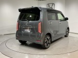 自動車保険・JAFも取り扱っております。また、お客様のご希望で保証延長(有償・一部の車種では取り扱いできません)もご準備しております。