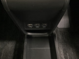 ディーラー整備士による納車前整備とアフターサービスは当店でお求めいただくのメリットのひとつです。