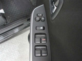 運転席から操作可能なパワーウィンドウ!