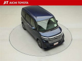 両側パワースライドドア付きだから、狭い駐車スペースなどでの乗り降りラクラク♪小さなお子さまのいるご家庭には嬉しい装備です。