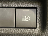 【オートマチックハイビーム】夜間の安全走行に役立つ便利な機能!先行車や対向車を検知し、ハイビームとロービームを自動で切り替えてくれます♪