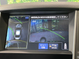 【アラウンドビューモニター】専用のカメラにより、上から見下ろしたような視点で360度クルマの周囲を確認することができます☆死角部分も確認しやすく、狭い場所での切り返しや駐車もスムーズに行えます。