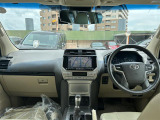 ランドクルーザープラド 2.8 TX ディーゼル 4WD 4WD サンルーフ
