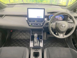 カローラクロス 2.0 GRスポーツ E-Four 4WD 