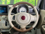 【純正革巻きステアリング】上質な革を使用することで、手にしっかり馴染みとても運転しやすいハンドルです♪