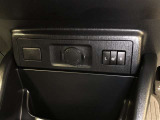運転席・助手席にはシートヒーターが設置されています。下肢を温めてくれ、冬の寒い日も快適に過ごせます。