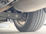お車を安心してお乗りいただく為には、足回りの定期点検が欠かせません。サービスサポート(有償保証)では無料点検もご提供しており、安心のカーライフをお過ごしいただけるサポート体制が整っています。